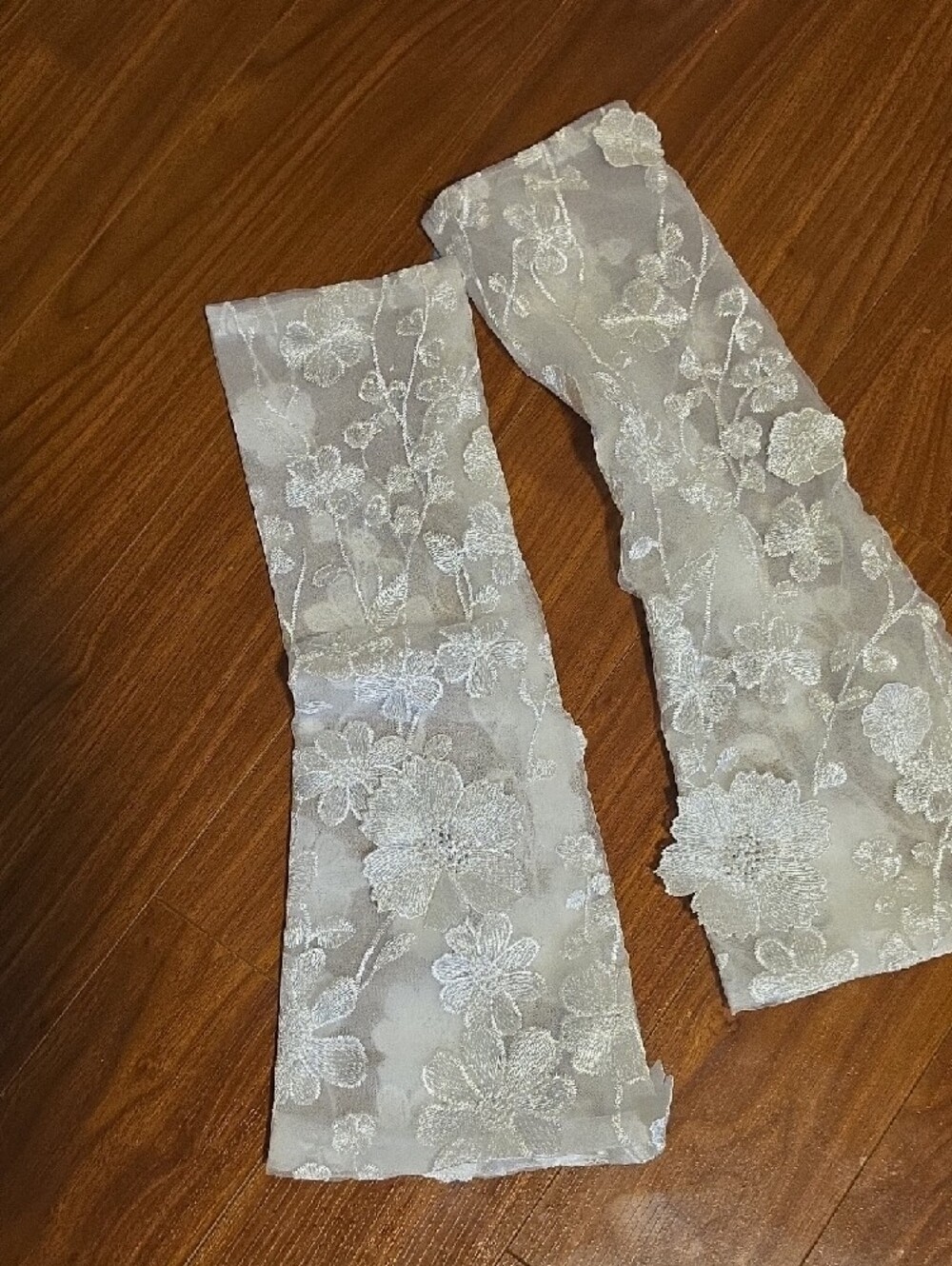 White Floral Wedding Lace Maxi Dress - Picture 10 of 12